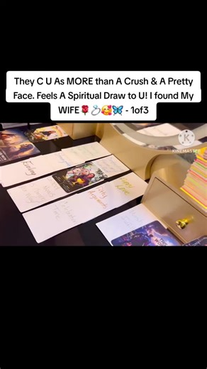 Spiritual Connection Beyond Attraction in Tarot Reading