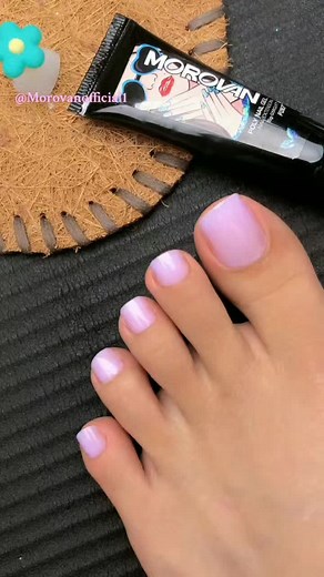 Master Toenail Art at Home with Easy DIY Techniques