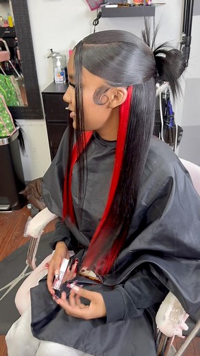 1.6M views · 40K reactions | Half Up Half Down W/ Spiked Bun‍♀️ #quickweave #halfuphalfdown #halfuphalfdownhairstyle #phillyhairstylist #phillyhair #phillyhandstyles #phillyhairsalon #phillystylists #phillyhaircare #phillyhaircraft #stylesbyejay #brownskingirls | Erica Jones Foster | Facebook