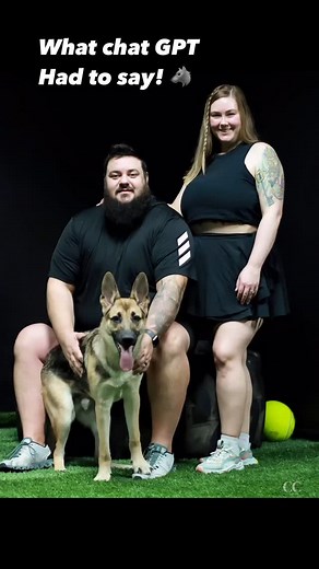 Alright, the whole squad pulled up for this one and the vibes are… power couple meets gym coach meets dog that could out-lift us all. Let’s get into it: Dad is built like he could bench press a small Honda and still have time to grill steaks on the roof. Beard strong, arms stronger. He’s got that “I lift weights and emotionally support this family” look going on. Bonus points for petting the dog like it’s about to enter a strongman competition. Mom is giving “don’t mess with me unless you’re rea