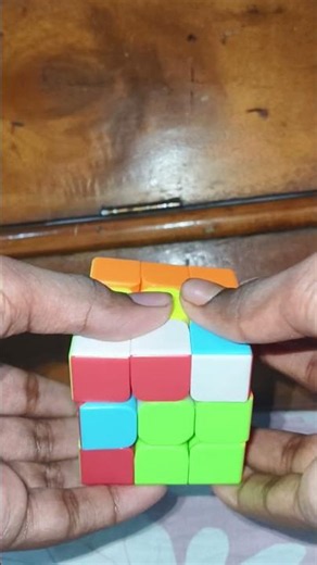solving Rubik's cube with corner twist