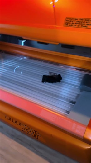 Working on my summer glow 🌤️@AfterGlow Tan Studio