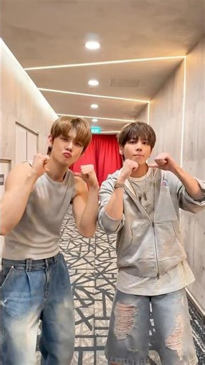 Mending nyanyi sama aku 🕺 #TXT