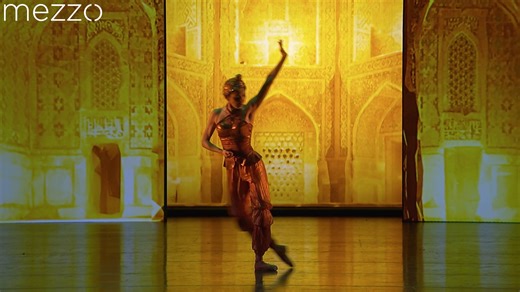 [LIVE SESSION] Tonight at 9PM (CET) on Mezzo Live! https://bit.ly/3MfKjFF Scheherazade - Národní divadlo balet / The Czech National Ballet Choreography by Mauro Bigonzetti - Národní divadlo | Mezzo
