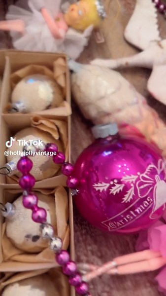 Some of my newest vintage Christmas treasures 🥰#christmas #vintagechristmas