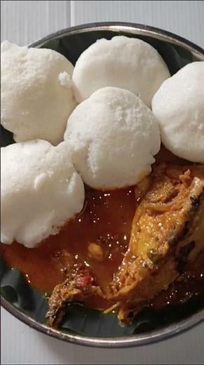 Idly with Fish Curry | Idly Meen Kuzhambu | Non Veg BreakFast#Shorts​#Food​#IndianStreetFood