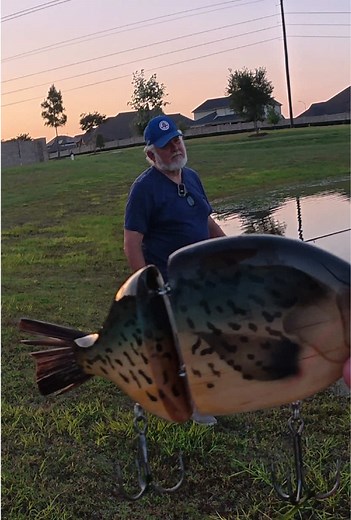 Old Man Said It WOULDN’T Work🥲#pondfishing #fishing #fish #bassfishing #texas