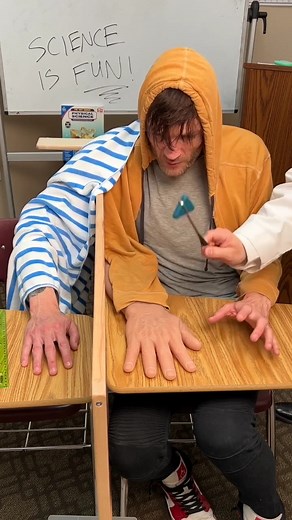 1M views · 2.9K reactions | Brain Experiment Baffles Student  This video was produced by Network Media and Zander Zone | Mr. Verde's Skits & Scenes | Facebook