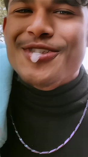 Roster Chiku on Instagram: "Kemon chilo 😅🤣😂 @only_suvo.9997 .. .. .. .. .. .. .. .. .. .. .. .. .. .. .. .. .. .. .. .. #w220 #w221 #w222 #maybach #mersedes drift mercedesbrnz blakandwhitephotography mercing sls classes classroom eklasse amg w124 140 210 avto 63 мерседесбенз мерседес давидыч волк @cosmoos_gr мерс россия украина казахтан ильдаравтоподбор реалмадридчемпион s1mpljane"