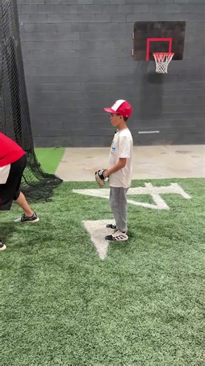 Baseball pitching 101: Mastering the 'power position' for maximum throw. It's all about foot placement for that explosive step to first base. #BaseballTips #PitchingDrills #YouthSports #BaseballTraining #SportsScience