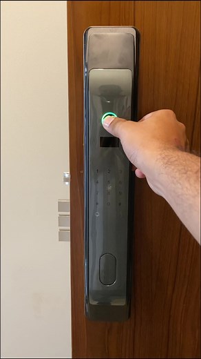 Smart Fingerprint Door Lock System in Sri Lanka