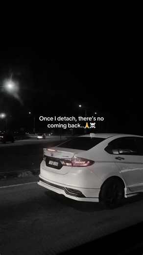 The Power of Detaching Emotionally