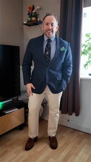 How to style a pair of chinos