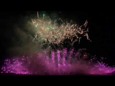 Breathtaking Japanese Pyrotechnics with Epic Laser Lights