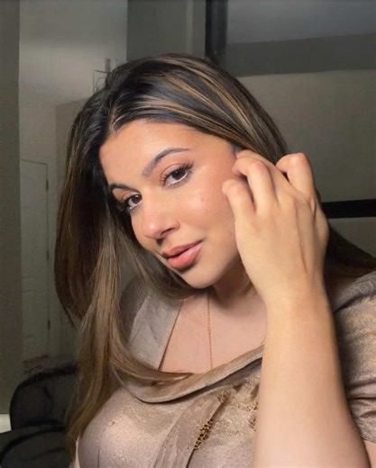 New Year's Hair Ideas for a Stylish Celebration