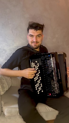 Gypsy Zosia: Accordion Cover by Michal Cholka