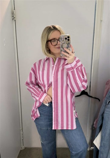 I am SO obsessed with this 100% cotton, oversized button down from @Old Navy !! Will 100% be a staple in my spring wardrobe🩷 #oldnavy #oldnavytryon #springoutfit #springfashion #midsizefashion