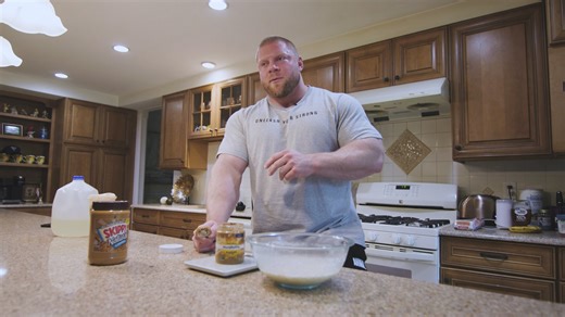 World’s Strongest Bodybuilder Kyle Kirvay breaks down his exact pre-training meal that’s fueled years of elite strength, bodybuilding, and powerlifting performance. In this video, Kyle walks through Meal 1 in detail — from carb sources and digestion strategies to supplement dosing and why he weighs his food so precisely. You’ll see how Kyle balances fast-acting and slow-digesting carbs, manages digestion before heavy training, and structures a high-calorie meal without feeling bloated under a li