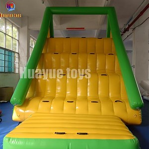 [Hot Item] Custom Inflatable Water Park Floating Triangular Slide Inflatable Water Slide