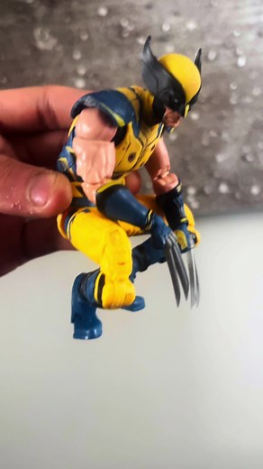 Ultimate Wolverine Action Figure | Marvel Legends Custom Poses