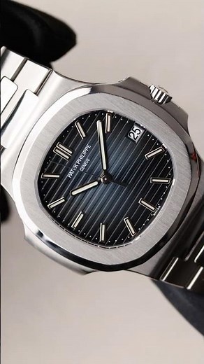 Hands on with the Patek Philippe 5711