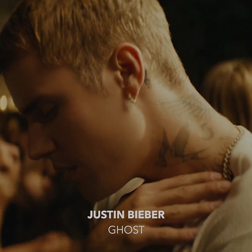 “So if I can't get close to you I'll settle for the ghost of you But I miss you more than life” ❤️ Justin Bieber released das brandneue Video zu “Ghost” Schau jetzt rein! ▶︎ https://www.youtube.com/watch?v=Fp8msa5uYsc&list=PLkqz3S84Tw-Rm5uxd32cr8fw7D_SqIF19 | Vevo