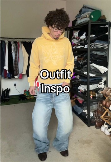 Weekly outfit inspiration. Outfits been having some brighter colors recently #mensfashiontips #mensoutfitideas #outfitinspo #mensclothing #cleanstyle