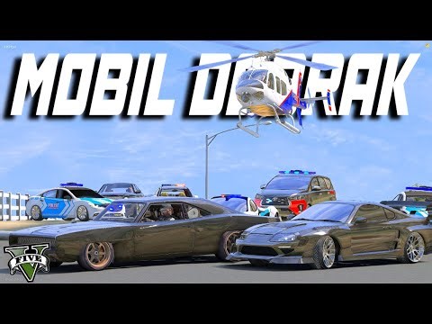 CAR BROKEN IN!! I GOT A CHILD'S CAR BROKEN IN AND THE POLICE CHASE IT!! - GTA 5 ROLEPLAY