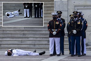 Guardsman faints in 94F heat while waiting to carry John Lewis’ casket