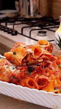 BAKED PASTA WITH PROVOLA CHEESE AND AUBERGINES