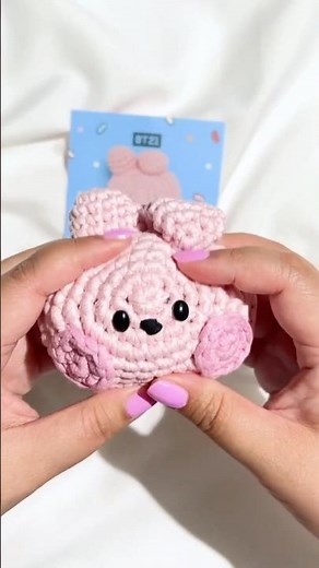 Unboxing BT21 minini Donut Blind Bags Pt 7: COOKY💗