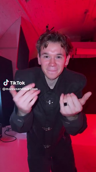 Besa me como si tu ex estuviera en la habitación