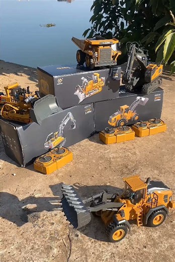 Exciting Toy Fleet Set: Dump Truck, Bulldozer, and More