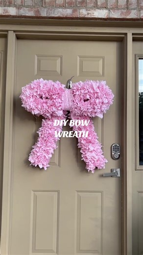 Create a Stunning DIY Bow Wreath for Valentine's Day
