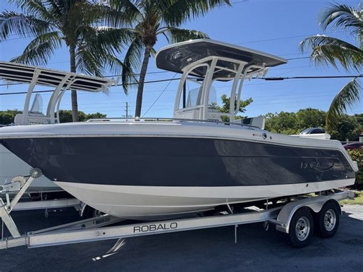 2025 Robalo R222 Center Console Center Console for sale - YachtWorld