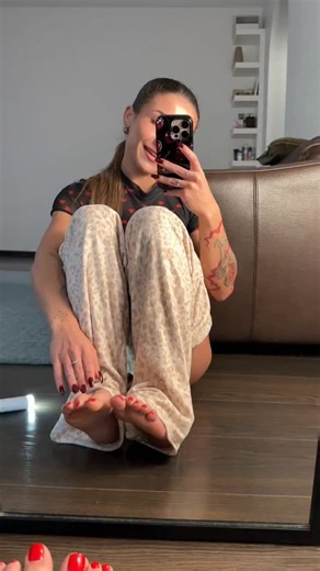 🍒NICOLE CHI 🍒 on Instagram: "You looked twice… I saw that 🙂"