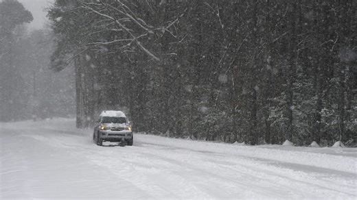 As snowstorm approaches, heed what Delaware law says about headlights