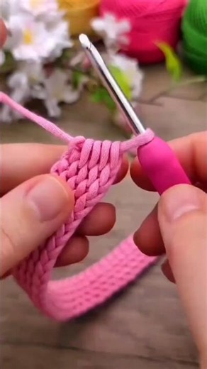 Amazing technique for making bag handles using yarn.