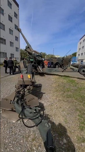 【頭号師団】第1師団創立64周年記念行事で展示されたFH-70 #military #army #自衛隊装備