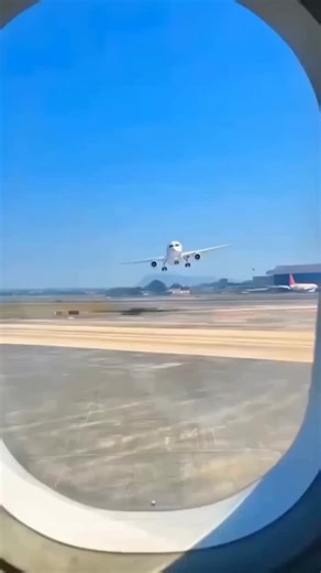 Pearl Duncan on Instagram: "POV: You finally stopped killing your plants... 🌿✨ Comment “PLANT” and I’ll DM you the secret link! 💌 This Smart Planter is a game-changer for anyone with a black thumb. It monitors moisture and tells you EXACTLY when to water. 💧💚 🔥 Why follow @Pearl Duncan? I test the coolest gadgets so you don't have to. Join our community of 20k smart find lovers! ✨ 🎁 Today's Deal: FREE surprise gift (https://beacons.ai/brighthomestudio) ⏳ #plantpotrobot #fyp #ai #viralsmartp