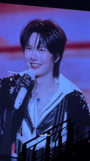 ไม่รู้ชีส่งเข้าเพลงหรือชีอวด☺️#kengharit #nampingster #kengnamping #เก่งน้ําปิง #KhemjiraConcertDay1