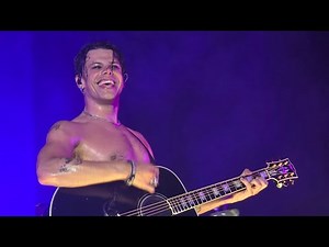 Yungblud - "Zombie" - Hollywood Palladium (Opening Night of Tour) 8-23-25