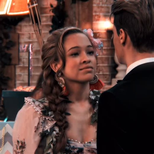 Dana Havan & Jace on Instagram: "When Henry Realized Love Hurts More Than Danger In this unforgettable Henry Danger scene, a single kiss sets off a storm of emotions. Henry stands frozen, torn between his feelings and his duty as a hero. It’s a rare moment that shows even the strongest heroes have hearts that can break. Henry has faced danger before, but nothing like this. The girl he trusted and admired breaks his heart in front of everyone. It’s a reminder that sometimes the hardest battles ar