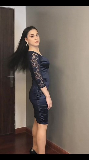 Mel Cross: Ladyboy Styling with Pantyhose Queen