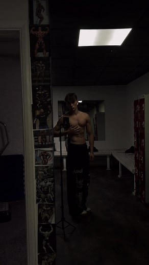 63kg bw #batman #gymtok #aesthetic #gym