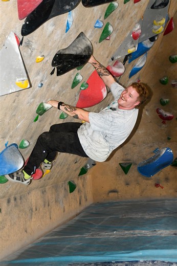 🥳 Fun in the BoQ 🎉 The Boiler Room Climbing Gym - Belleville 🧗 Join Jack as he pops into The Boiler Room to tour the space and take on some of the climbing routes in this massive indoor playground designed for all skill levels. From gearing up to scaling the walls, it’s an absolute blast and a rewarding way to get active. The gym has shoe and chalk bag rentals, and first-time climbers will get a free bouldering safety lesson before getting started. The supportive crew is also there to cheer y