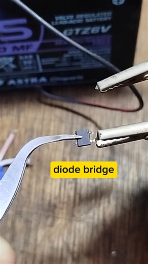 13K views · 90 reactions | non -polarity light #diy #projects #soldering #light | Sugeng Elko | Facebook