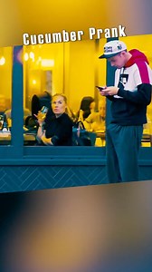 Cucumber Prank #pranks #scare #scared #scareprank #scarepranks #LearnOnTikTok #funnymoments_37 | Streafish 1