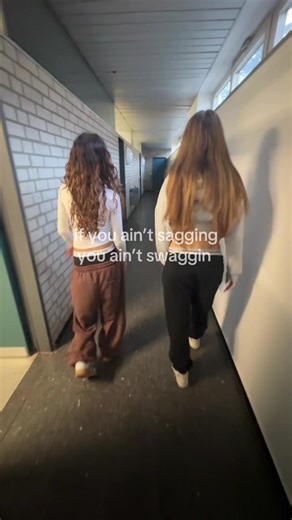 Understanding the Sagging Fashion Trend