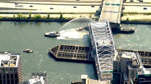 Extreme heat blamed for a bridge being stuck open across Harlem River